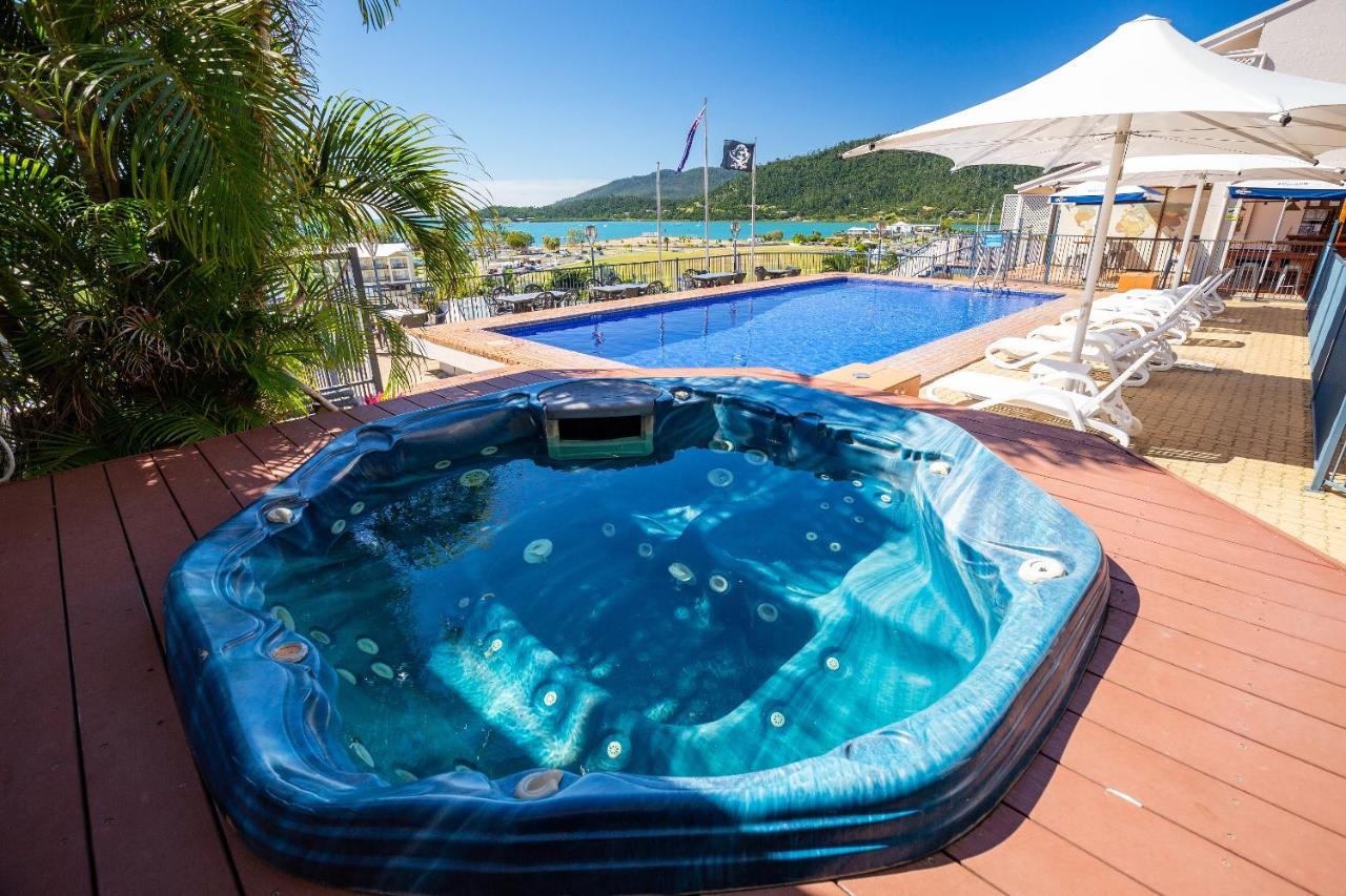 Ocean View 16A Studio Pool & Spa Wi-Fi Airlie Beach Exterior photo